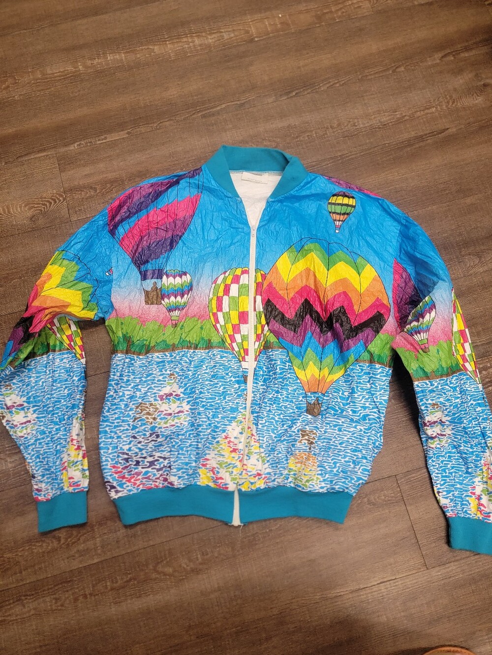 Hot Air Balloon Zip Up Thin Jacket. Size Xlarge. Brand Is Graphic Jackets